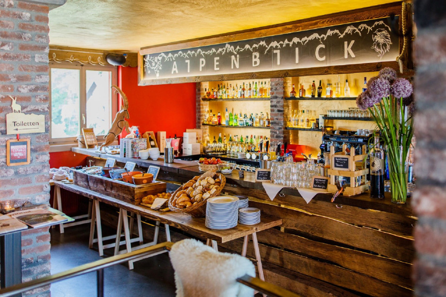 Sonntagsbrunch im Alpenblick in Weggis