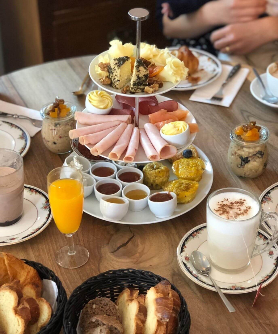 Zmorge im Café Kunterbunt in Winterthur