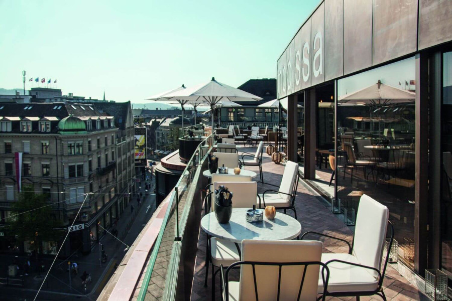 Sonntagsbrunch im • • • Rooftop Restaurant & Bar in Zürich