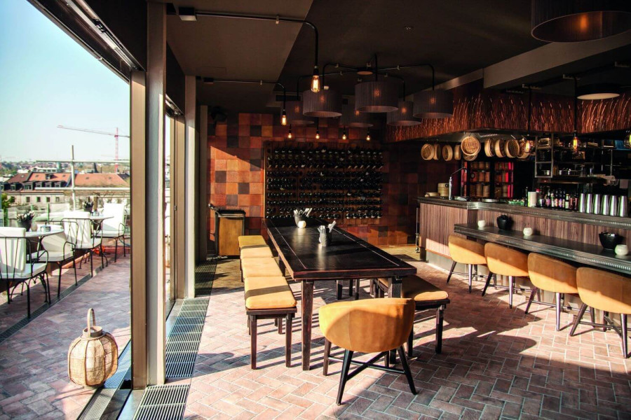 Wertgutschein für den à la carte Sonntagsbrunch im • • • Rooftop Restaurant & Bar in Zürich