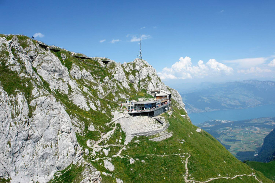 Zmorge oder Brunch im Panoramarestaurant Stockhorn in Erlenbach im Simmental